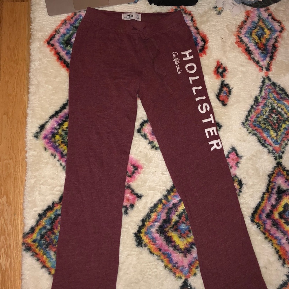Maroon Hollister sweatpants. Size XS